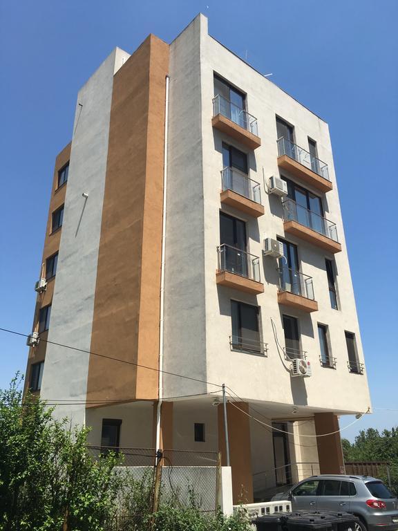 Constantin Lake View Apartment Констанца Екстер'єр фото